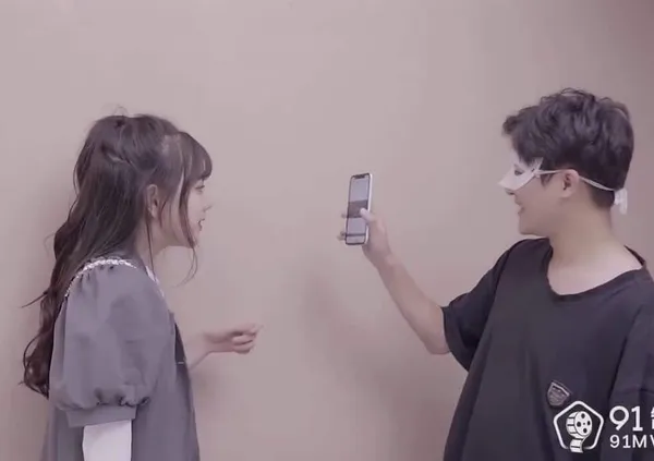 phim sex phụ đề việt Tống tình tình nhân khi phát hiện clip tự sướng trên điện thoại